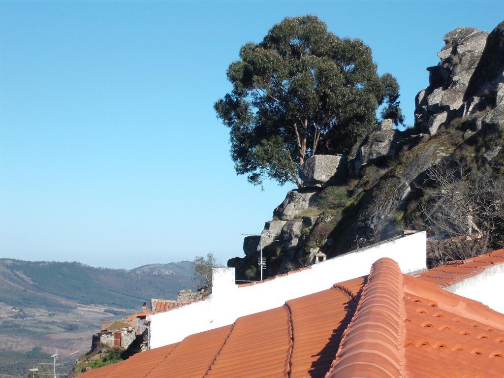 Casa Pires Mateus Guest House Monsanto Exterior foto